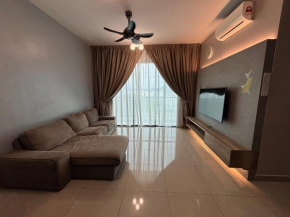 Cozy Condo - Walking distance to National Stadium Bukit Jalil